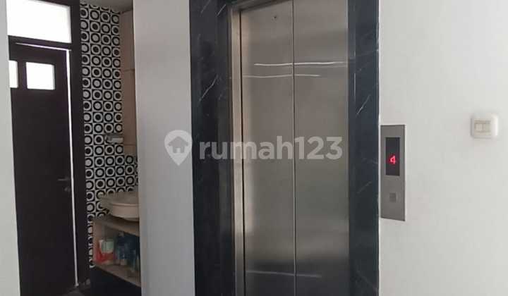 Kantor Mewah Kawasan Bisnis di Bendungan Hilir Jakarta 3