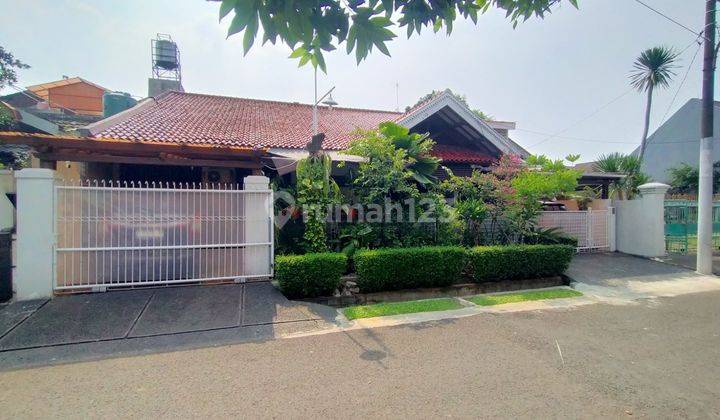 Rumah Lingkungan Asri Dan Nyaman di Jl Delman Tanah Kusir 1