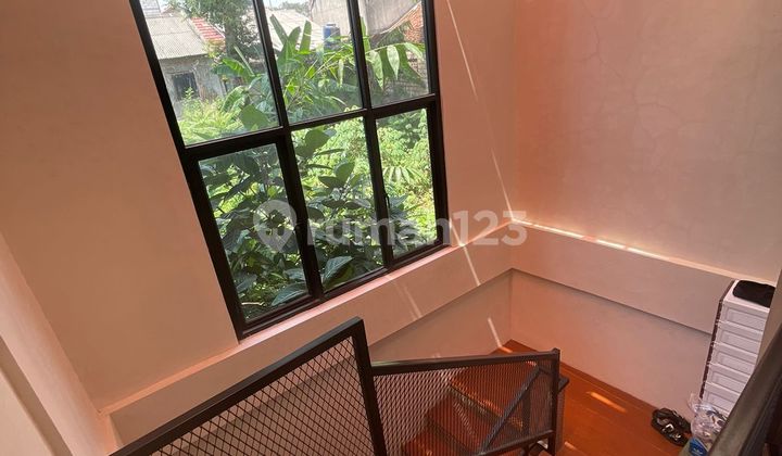 Rumah Furnished Dalam Cluster Jual Cepat Dekat Tol Bintaro  2