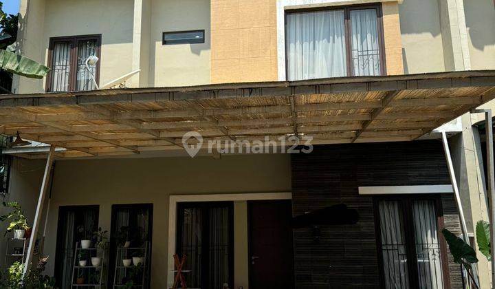 Rumah Semi Furnished Dalam Cluster Dekat Tol Bintaro  1