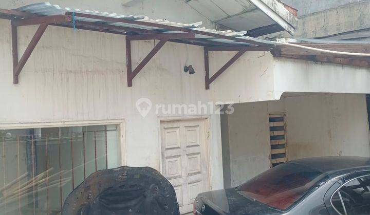 Rumah Hitung Tanah Dekat Dengan Pim 2 di Pondok Indah 1