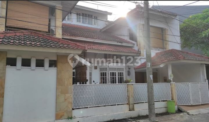 Rumah Lama Terawat Jual Murah Dekat Kampus Stan Bintaro Sektor 5 Rumah Lama Terawat Jual Murah Dekat Kampus Stan Bintaro Sektor 5