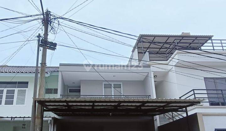 Rumah Siap Huni Dekat Dengan Mall Summarecon Mall Serpong 2