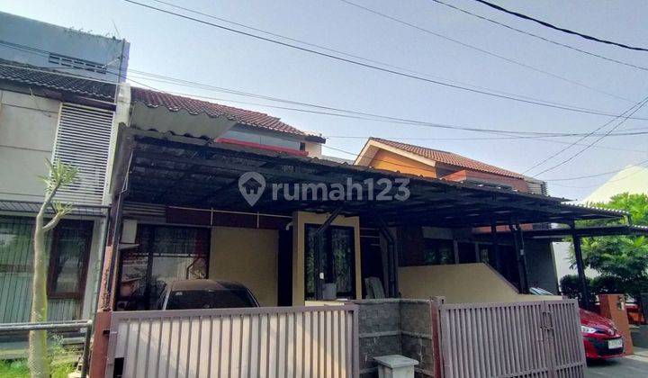 Rumah dalam Cluster Jual Cepat dekat tol di Graha Raya Bintaro K 1