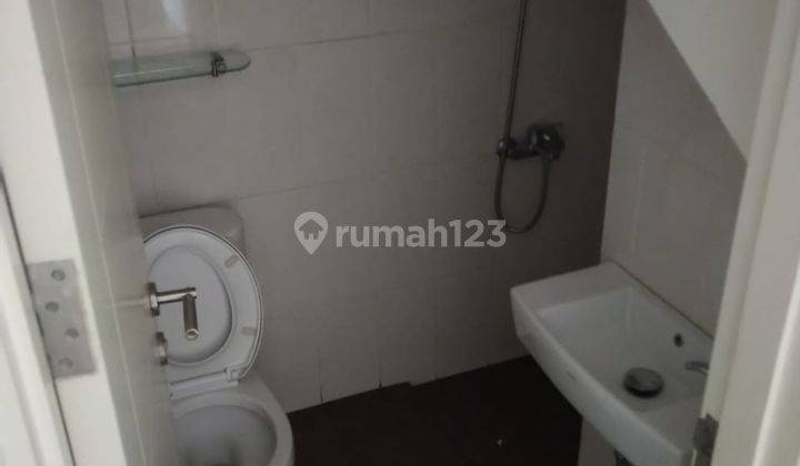 Rumah Dalam Cluster One Gate Sistem Siap Huni di Gading Serpong 2