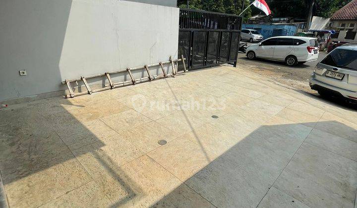 Ruko Pinggir Jalan di Villa Melati Mas BSD Serpong 2