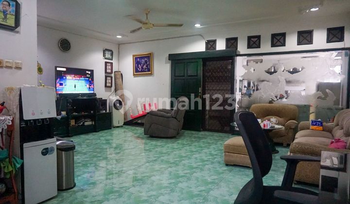 Rumah Nyaman 2 Lantai Dekat Stasiun Di Bintaro Jaya Sektor 2 2