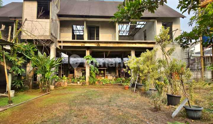 Kavling Tanah Luas Dekat Pintu Tol di Sawah Baru Ciputat