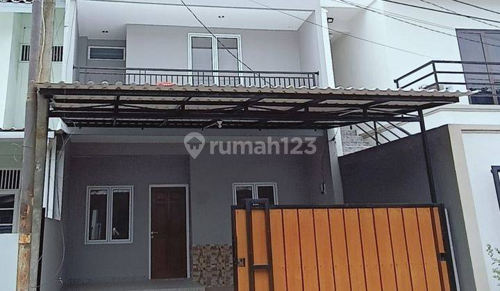 Rumah Siap Huni Dekat Dengan Mall Summarecon Mall Serpong 1