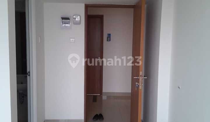 Cisauk Point BSD Studio Apartment Direct Access to the Station 2