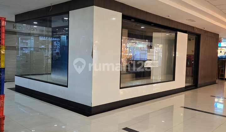 Kiosk 36 sqm Total in Plaza Kenari Mas, Strategic Location!