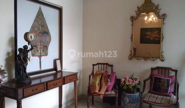 TURUN HARGA Rumah 2 Lantai dengan rooftop di Gandaria - Jaksel 1