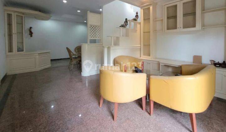 Rumah 2 Lantai Furnished di Ciputat Dekat Dengan Sarana Bintaro 1