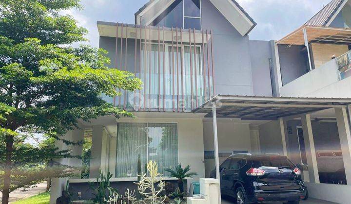 DISEWAKAN RUMAH NYAMAN SEMI FURNISHED DALAM CLUSTER DI SEKTOR 9 1