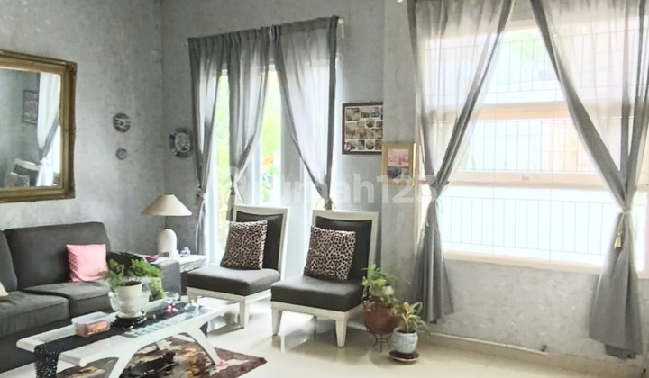 House in Kencana Loka 2 BSD Near Modern Market 2