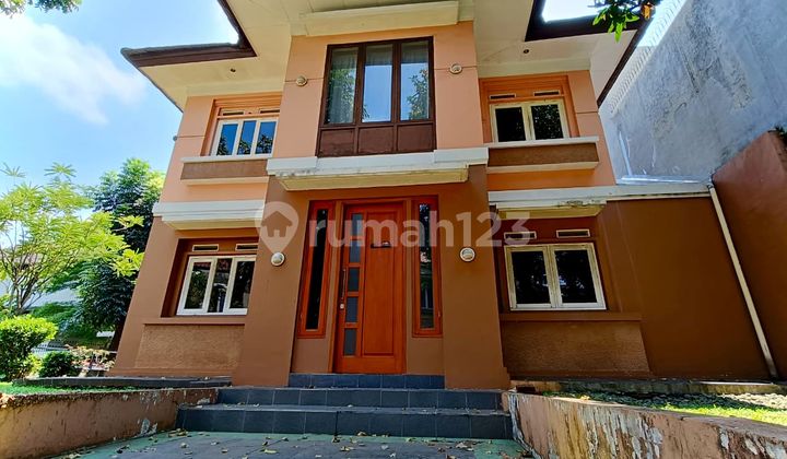 Rumah di Puri Bintaro Hoek Halaman Luas di Sektor 9 Bintaro 2