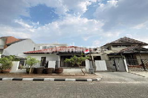 Rumah 1.5 Lt Semi Furnished Dalam Cluster One Gate Di Cinere