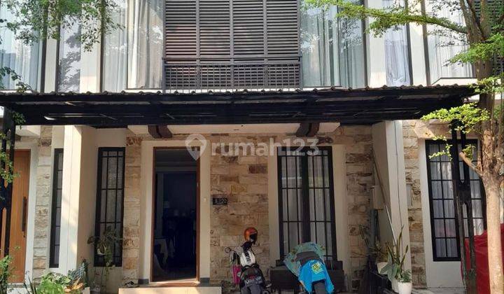 Dijual Cepat Rumah 3 Lantai Dengan Rooftop Di Griya Rempoa  1