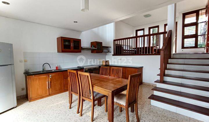 Rumah Dekat Dago Pakar Di Cigadung Permai - Bandung 