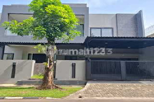 Rumah Baru Minimalis Modern Area Belakang Luas Di Bsd Tangsel