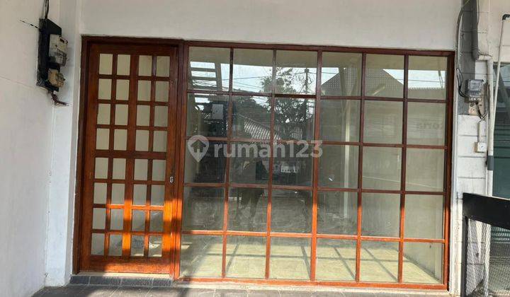 RUKO SIAP HUNI LOKASI STRATEGIS DI KEMANG JAKARTA SELATAN 1