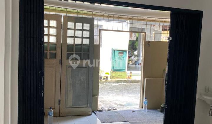 New 3-Story Shop House in BSD Near Toll Road and Rawabuntu Station