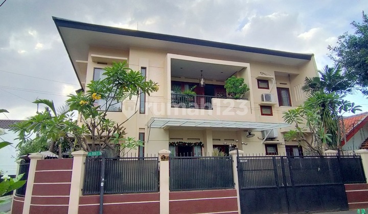 Rumah Cantik Harus Cepat Terjual Hoek Di Tebet Timur Dkt Eco Park Rumah Cantik Harus Cepat Terjual Hoek Di Tebet Timur Dkt Eco Park