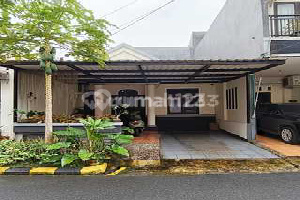 Rumah Mungil Dalam Cluster di Graha Raya Dekat Tol Parigi