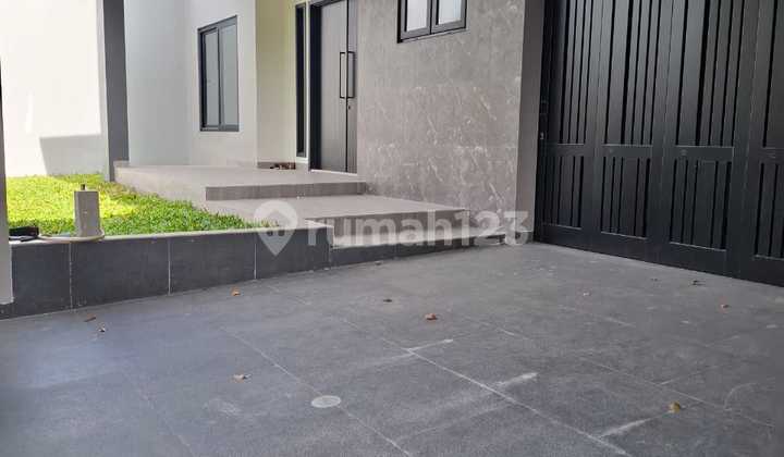 Rumah Baru Minimalis Modern Area Belakang Luas Di Bsd Tangsel 2