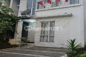 Nice House In Telaga Golf Sawangan 2 Floors