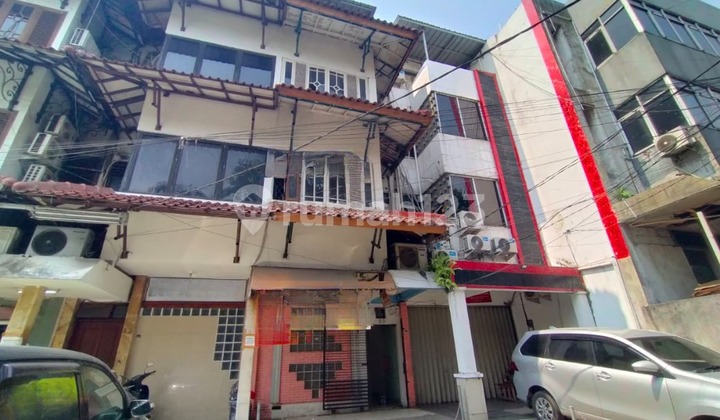 Ruko 4 Lantai Lokasi Strategis Siap Huni Di Kebayoran Lama Ruko 4 Lantai Lokasi Strategis Siap Huni Di Kebayoran Lama