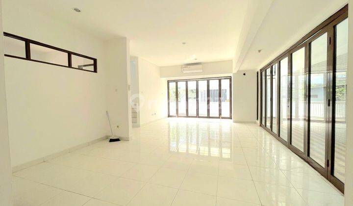 Rumah 2 Lantai Bagus Dalam Cluster Di Sektor 9 Bintaro 2