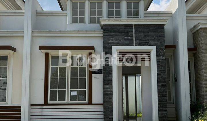 Rumah Modern Minimalis di Kawasan Elit Citra Garden Malang 1