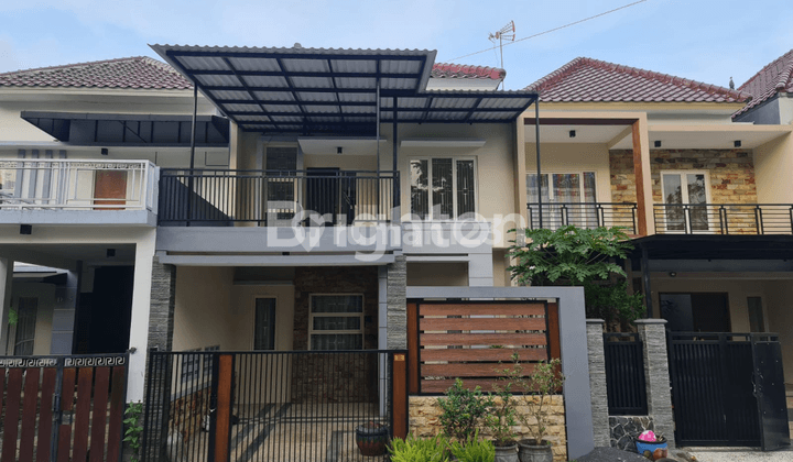 Rumah Villa Dengan Kolam Renang Pribadi Dekat Balai Kota Among Tani Batu 1