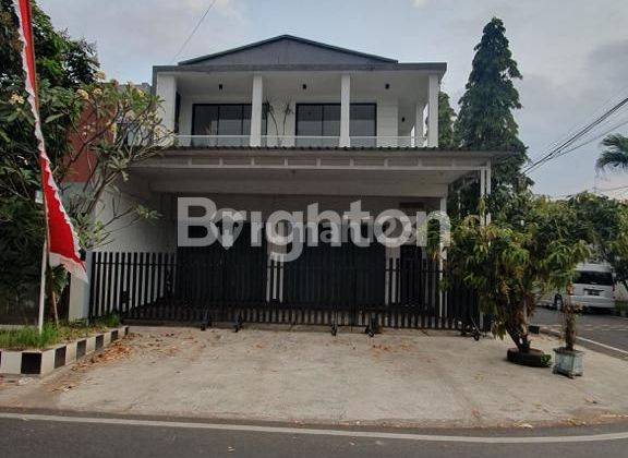 RUMAH KANTOR 2 LANTAI 170 M2 DI KEL PURWANTORO, KEC BLIMBING, KOTA MALANG 1