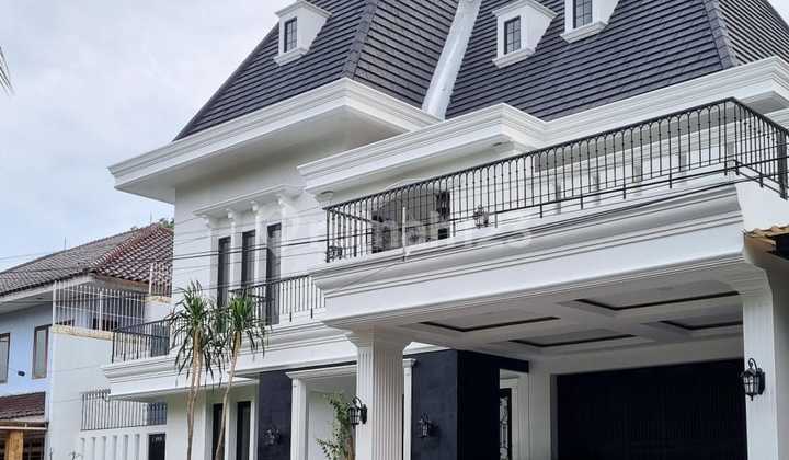 Rumah Mewah Brand New American Classic di Bintaro Jaya Sektor 8