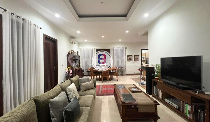 Disewakan Rumah Lingkungan Premium di Bintaro Sektor 9 Full Furnished 2