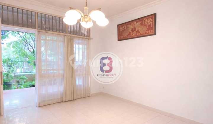 Dijual Rumah Nyaman di Bintaro Jaya Sektor 3, Lokasi Favorit 2