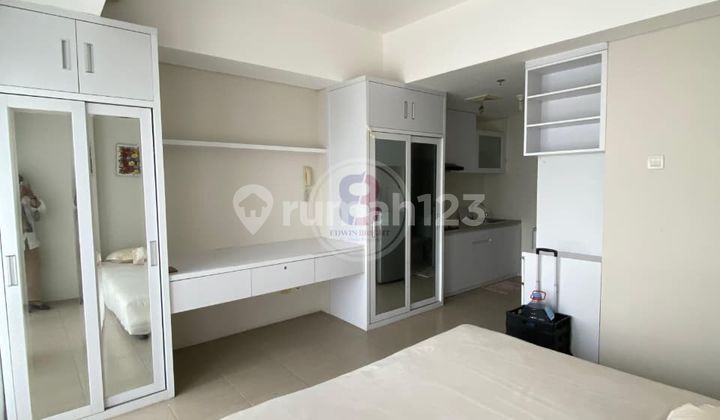 Tidy Nice Apartment in Bintaro Jaya Sector 3 Near the Station Tidy Nice Apartment in Bintaro Jaya Sector 3 Near the Station
