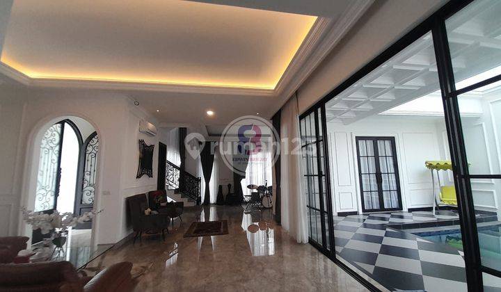 Rumah Dijual di Kebayoran Residences Dgn Private Pool 2