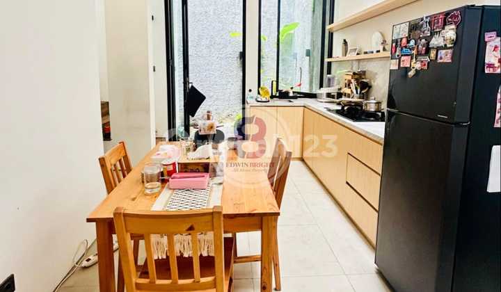 Minimalist Modern Industrial Design House For Sale Near Parigi Toll Road 2