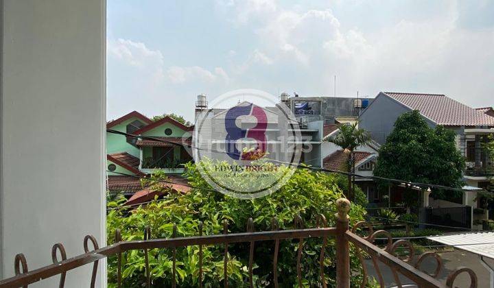 Rumah Bagus Posisi Hoek di Area Bintaro Sektor 3 2