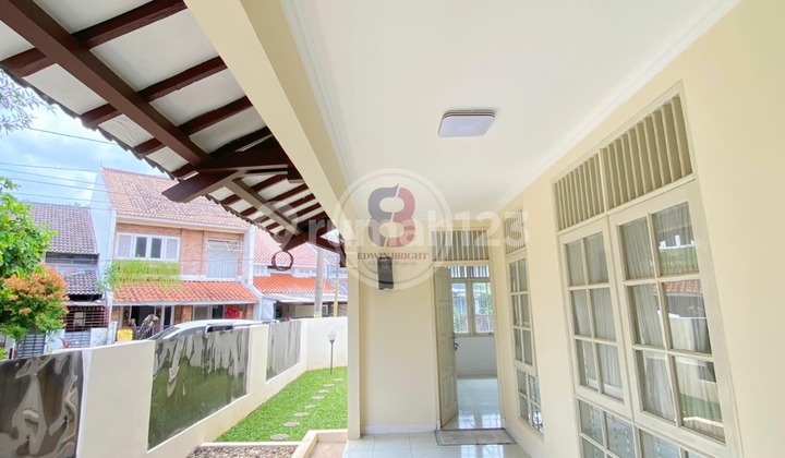 Dijual Hunian Posisi Hoek di Bintaro Sektor 2 Siap Huni Dijual Hunian Posisi Hoek di Bintaro Sektor 2 Siap Huni