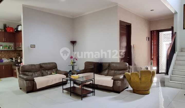 Best Location! Rumah Dijual di Discovery Bintaro Jaya Sektor 9 2