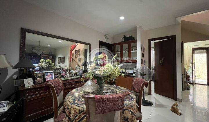 Rumah Semi Furnished di Area Bintaro Sektor 1 Dkt Jakarta Selatan 1