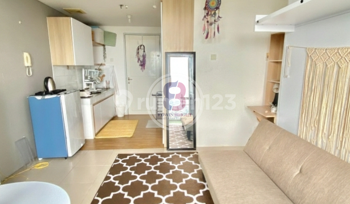 For Sale Cheap Studio Type Apartment Fully Furnished in Bintaro Jaya