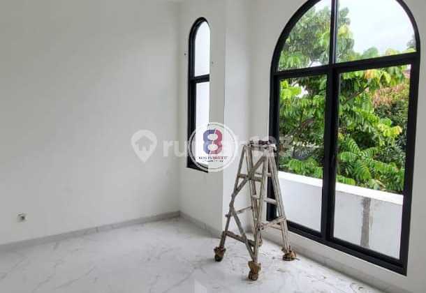 Brand New American Classic House in Bintaro Jaya Sector 9 Ready for Occupancy 2