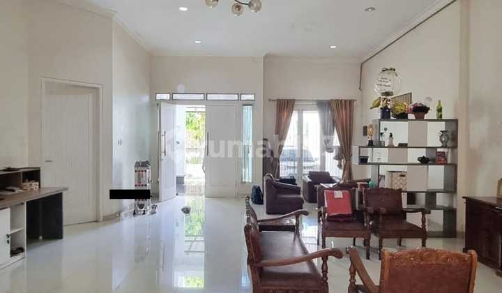 House for Sale, Large Land in Bintaro Jaya Sector 3A Housing Complex 2