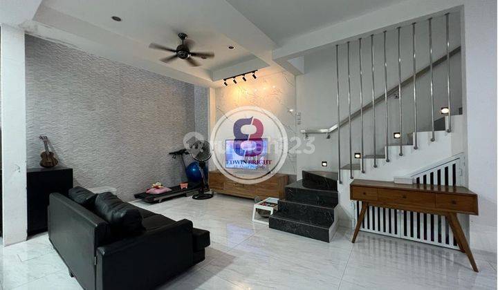 Rumah Dijual Semi Furnished di Discovery Residences Bintaro Jaya 1