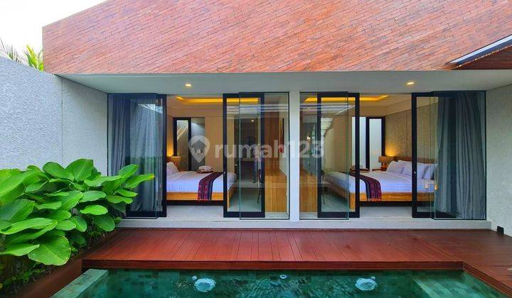 Minimalist villa medteranian or tropical wooden style di nusa dua 1